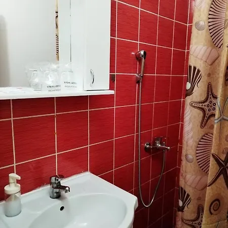 Fun Sobe Prenociste 3* Borca