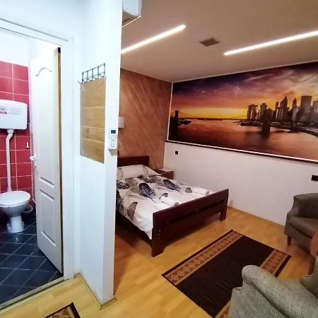 Konukevi Fun Sobe Prenociste 3*