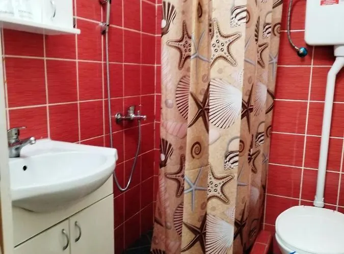 Gasthof Fun Sobe Prenociste Borca